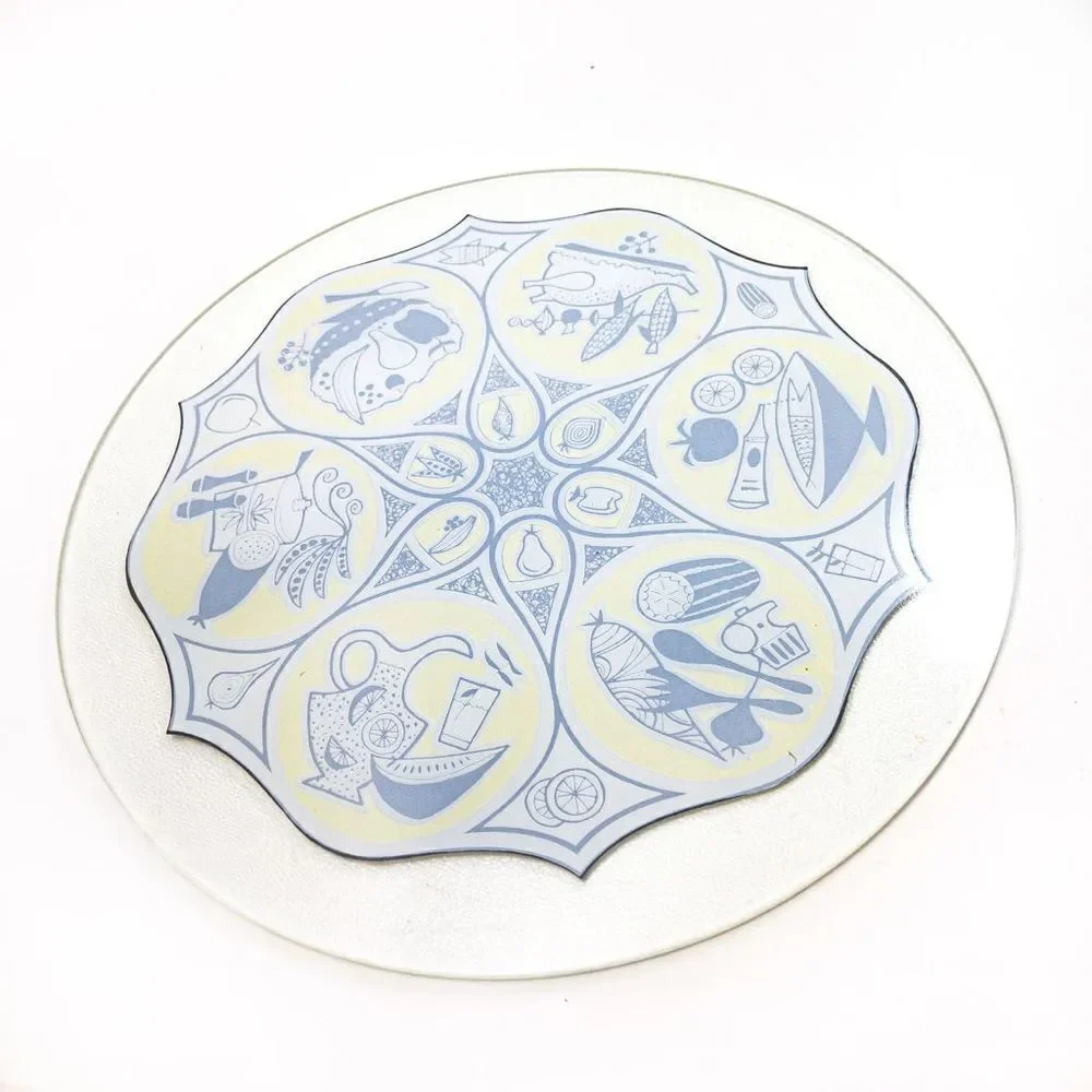 Vintage Retro Graphics Round Glass Cutting Board